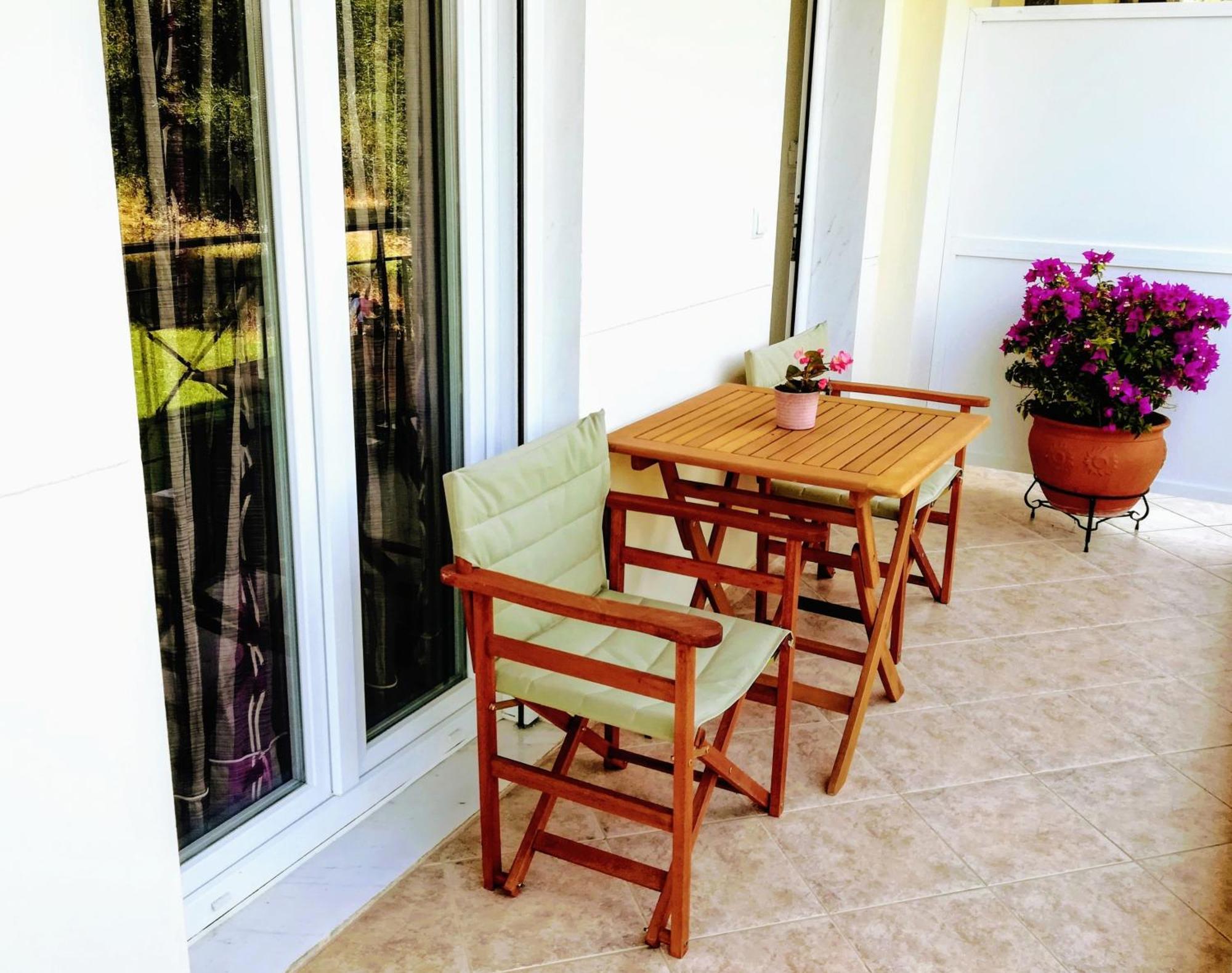 Giorgos Apartments Skála Foúrkas 部屋 写真