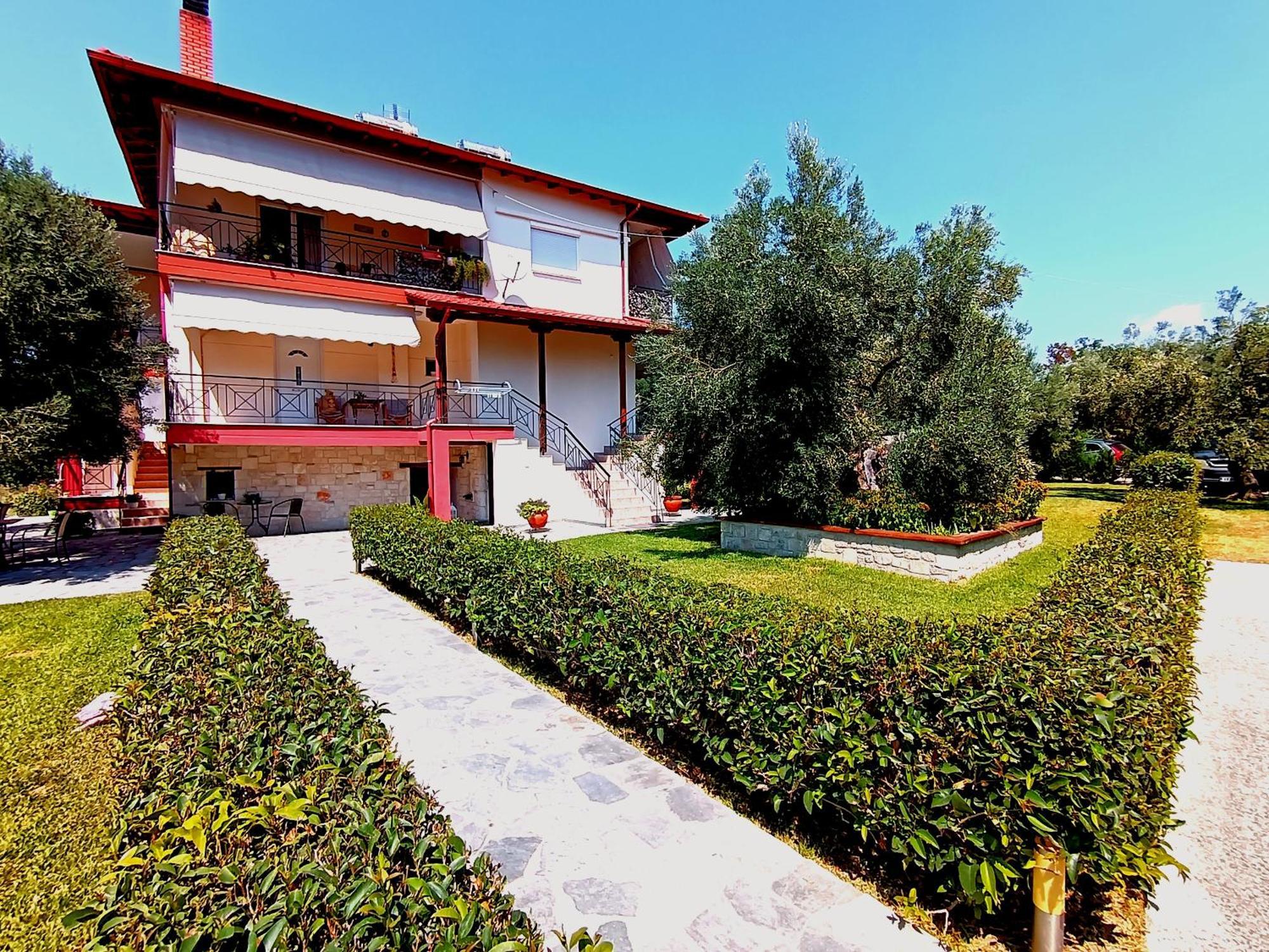 Giorgos Apartments Skála Foúrkas エクステリア 写真