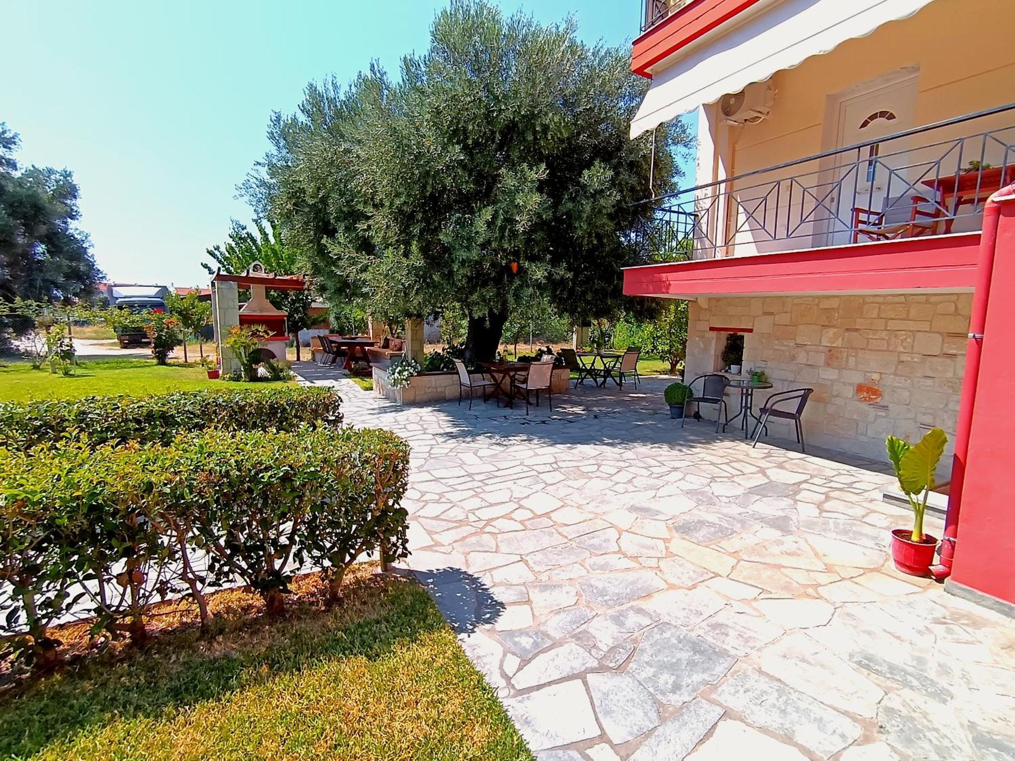 Giorgos Apartments Skála Foúrkas エクステリア 写真
