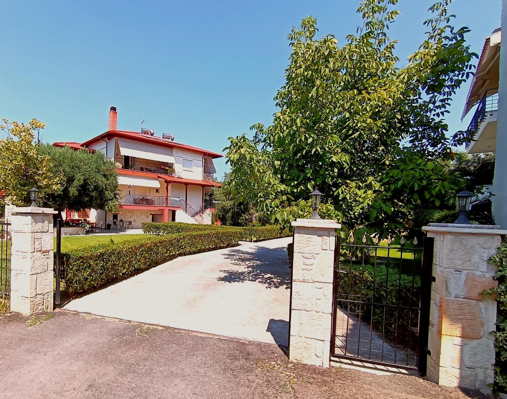 Giorgos Apartments Skála Foúrkas エクステリア 写真